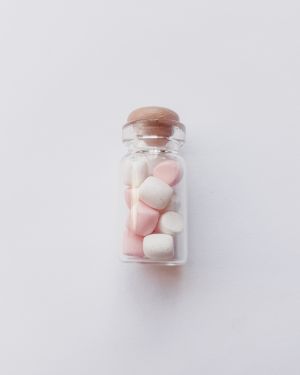 Dollhouse Scale 1:12 Mini Polymer Marshmallows in a Jar