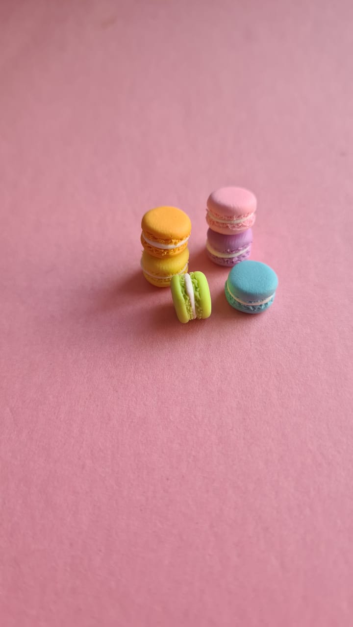 Limited Edition 6 Mini Rainbow Macarons in a Cute Box - The Tiny ...