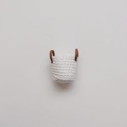The Tiny Dollhouse SA White Miniature basket with Leather handles
