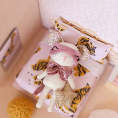 Smitter Critter Mouse with Sleepy Eye mask exclusive to The Tiny Dollhouse SA