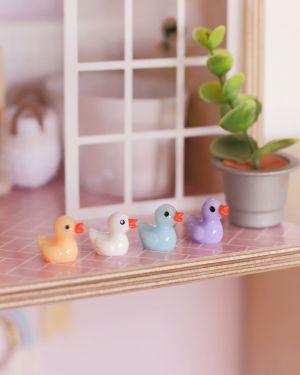 Set of 4 Miniature bathroom duckies
