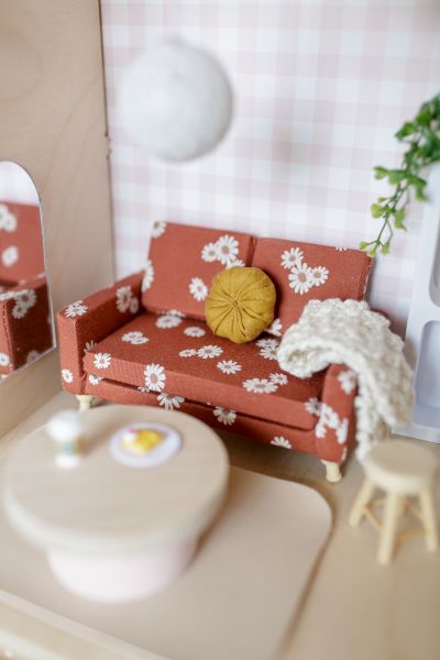 The Tiny dollhouse new daisy print dollhouse sofa