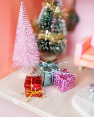 Miniature Set of 3 Christmas gifts
